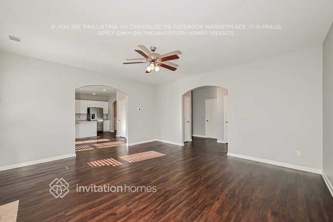 Photo - 4035 Whitfield Oak Way NE