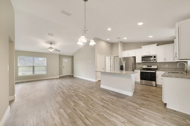 312 Locust Pass