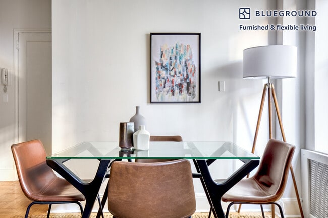 Photo - 952 5th Ave Unit FL4-ID367