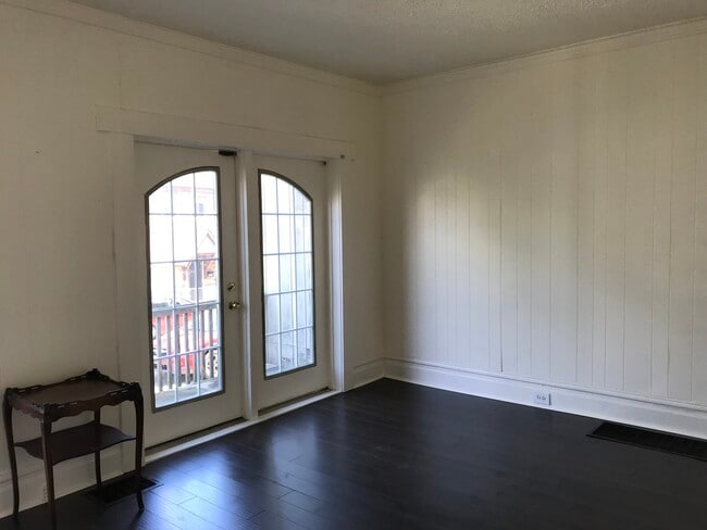 Living room - 35 Greenbush St Apartments Unit 35 Greenbush Street