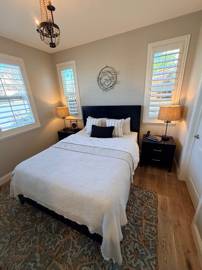 Photo - 3528 Ruby Pl