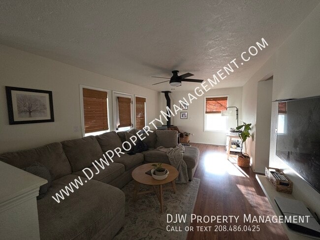 Photo - 2168 N Fastwater-