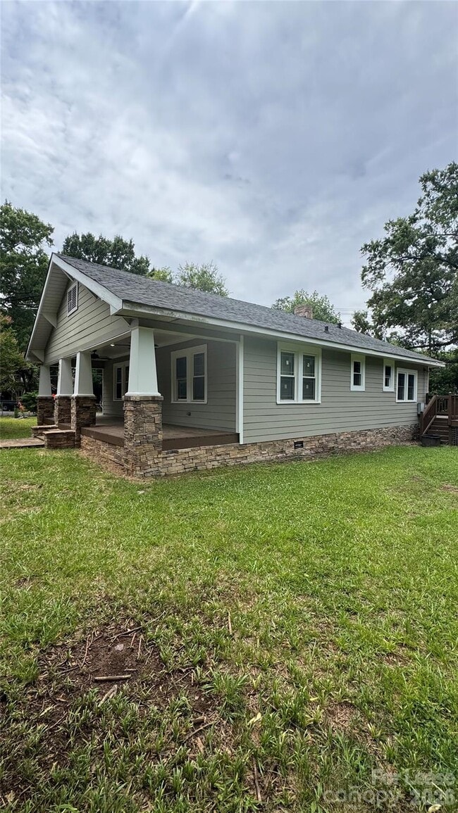 Photo - 3001 Wesley Ave