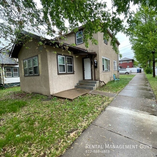 Building Photo - 2955 N Logan Ave Unit 2 Rental