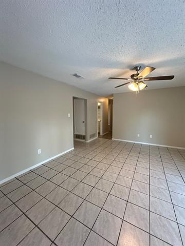 Photo - 2804 Springlake Ct