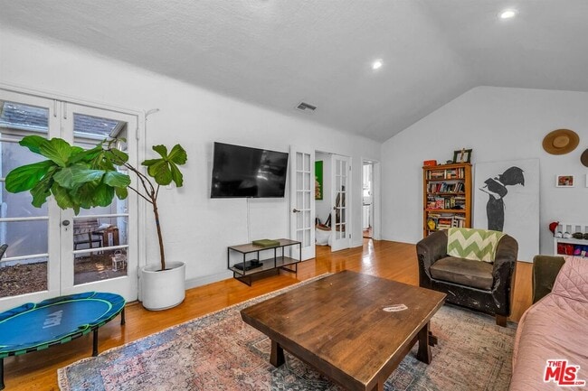 Photo - 6249 Del Valle Dr