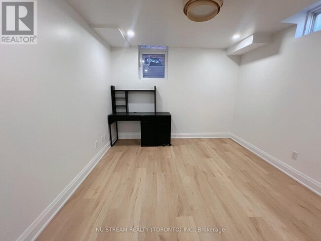 Photo - 38 Whitford Rd