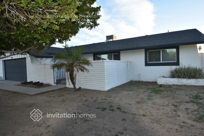 Photo - 11033 N 57th Dr