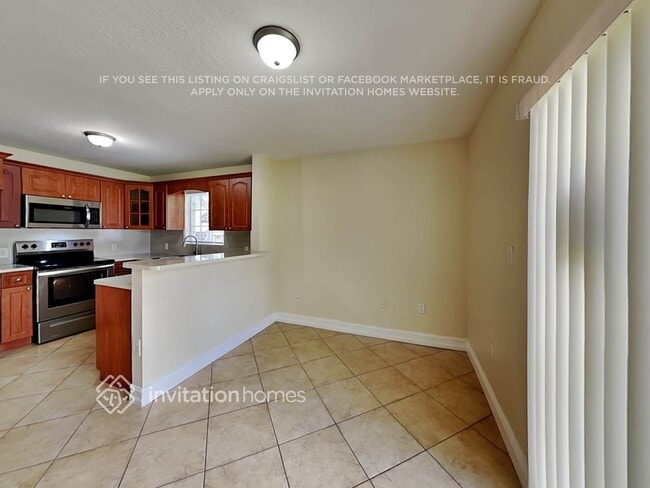 Photo - 6315 Plunkett St