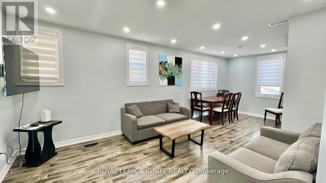 Photo - 514 Frank St