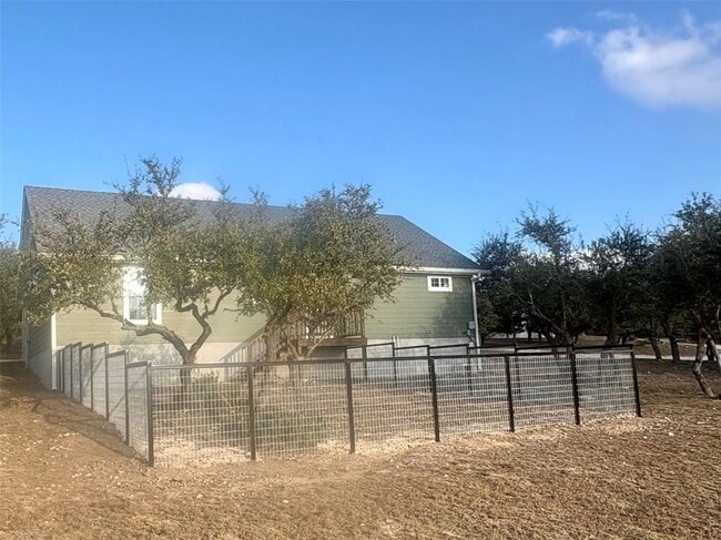 Photo - 500 Harmon Hills Cove