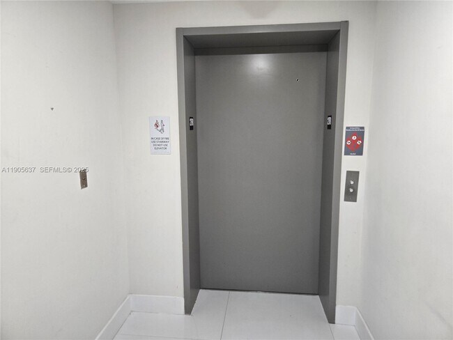 Photo - 16385 Biscayne Blvd Unit 2704