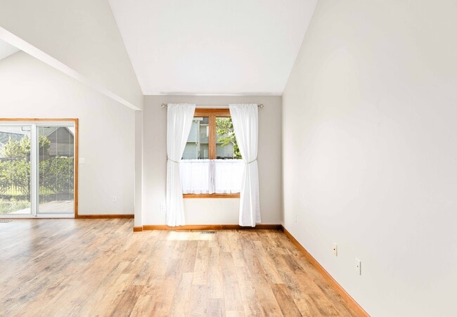 Photo - 3442 Berkdale Dr