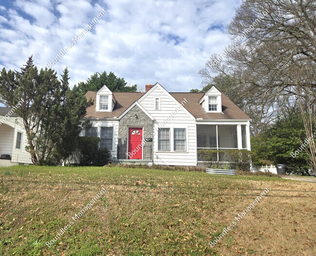 Building Photo - 2649 Jefferson Terrace