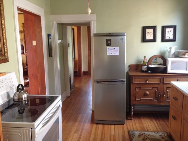 Photo - Charming 1905 Brick Bungalow in the Heart of Washington Park West