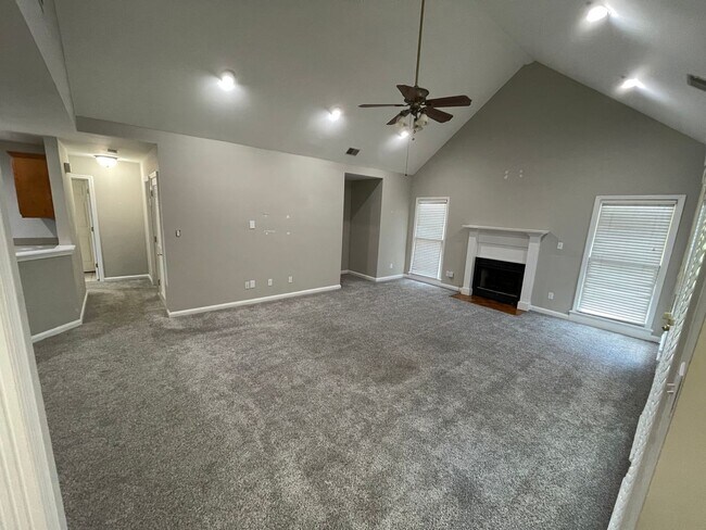 Photo - Pet Friendly Condo For Rent In Shelbyville