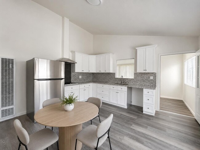 Photo - 134 Cypress St
