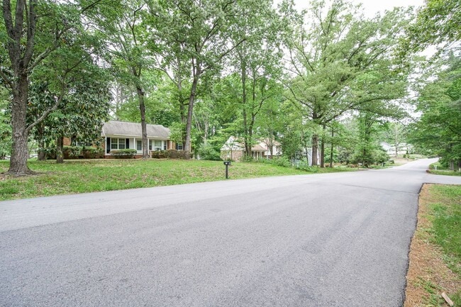 Photo - Charming 3BR Home with Hardwood Floors, Fireplace & Bright Living Spaces in Midlothian