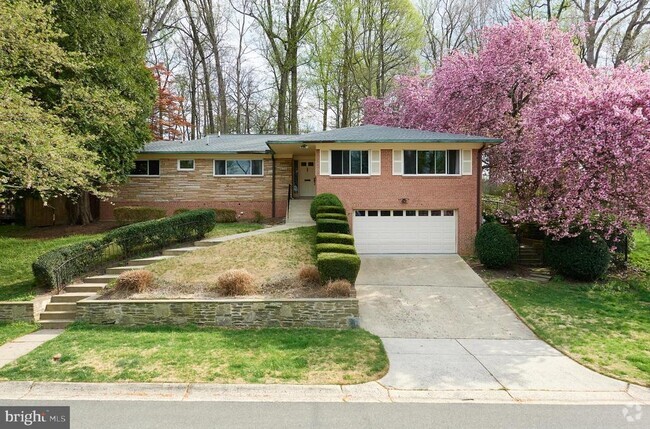 Building Photo - 6716 Tulip Hill Terrace Rental