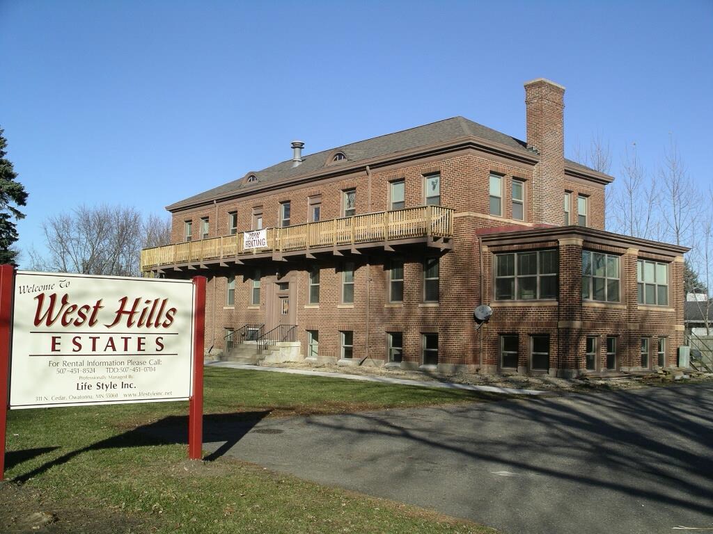 Photo - Maple View Apartments