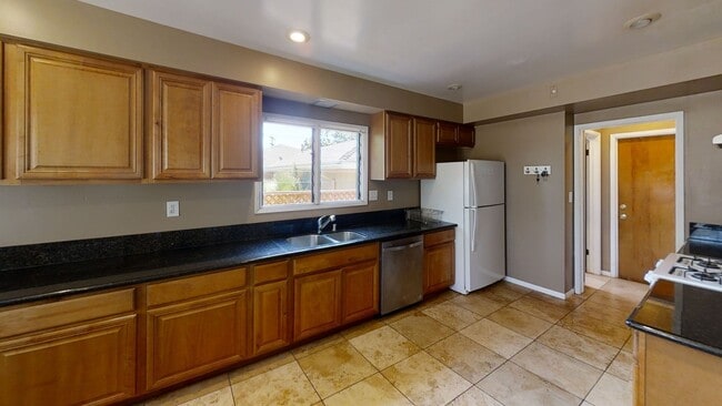 5616 Dorothy Way