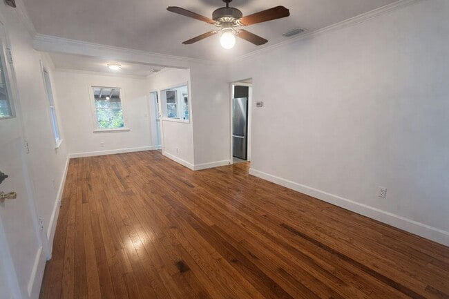 Photo - Beautifully Kept Historic Home!!