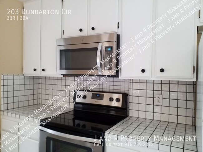 Photo - 203 Dunbarton Cir
