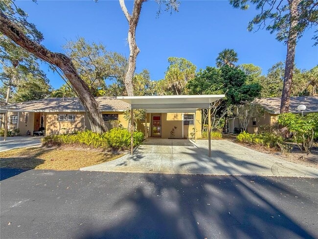 Photo - 4958 Village Garden Dr