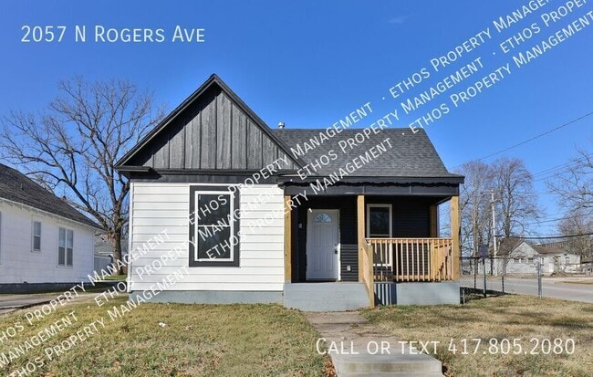 Building Photo - 2057 N Rogers Ave