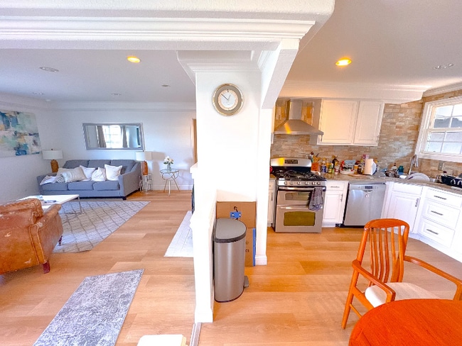 Photo - 1532 Cypress Ave Unit 1