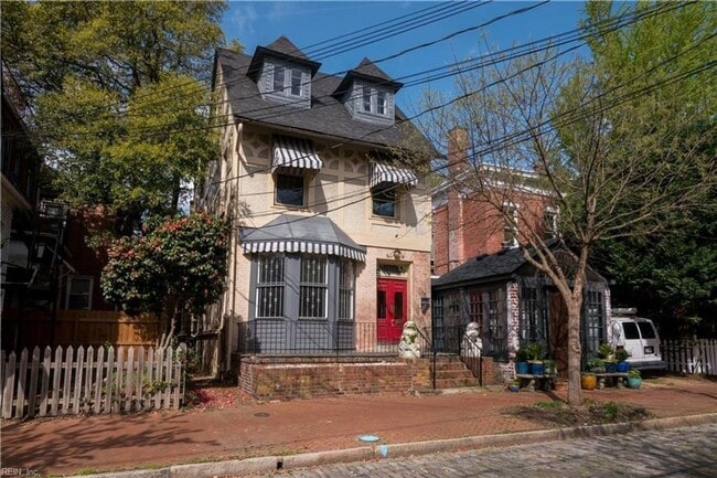 Beautifully Restored - Beautifully Restored House