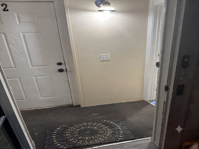 Photo - 440 Laurel St