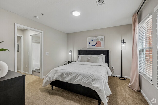 2BR, 2BA - 1,097SF Model Unit