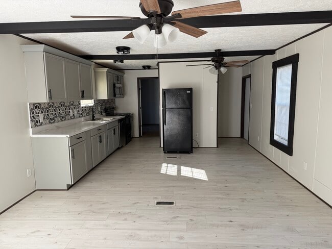 Photo - 2101 Ladnier Rd