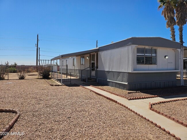 Photo - 1113 W Corinthian Cir
