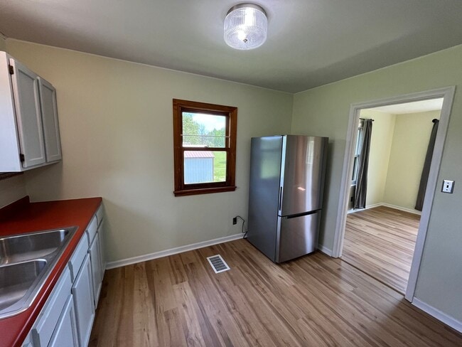 Photo - Two Bedroom Single Family Home on 3 Acres!