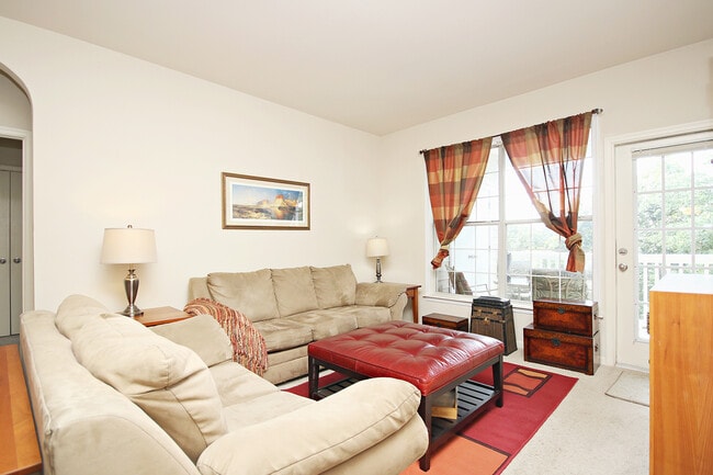 Photo - Top Floor Riverbend Condo on Pantops Unit 4B