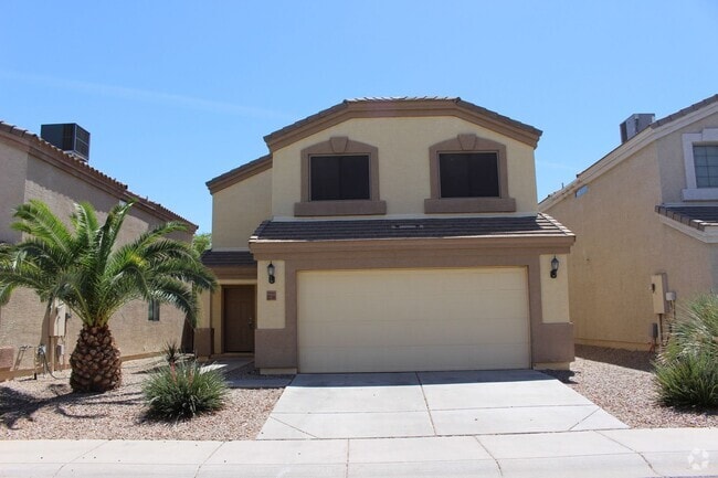 Building Photo - 4 bed 2.5 bath Magic Ranch Home