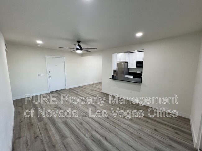 Photo - 1405 E Vegas Valley Dr Unit #312