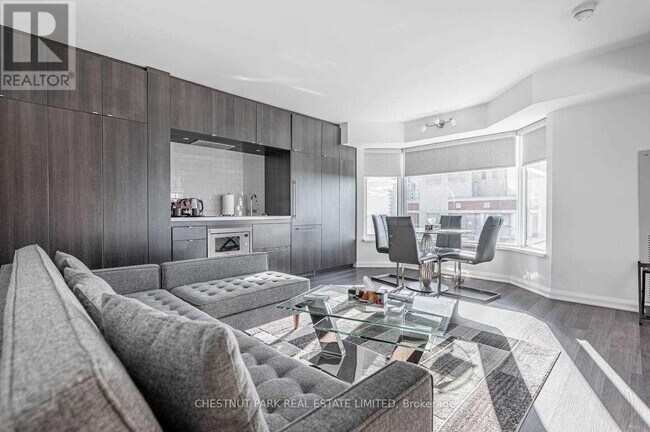 Photo - 155 Yorkville Ave Unité 2817