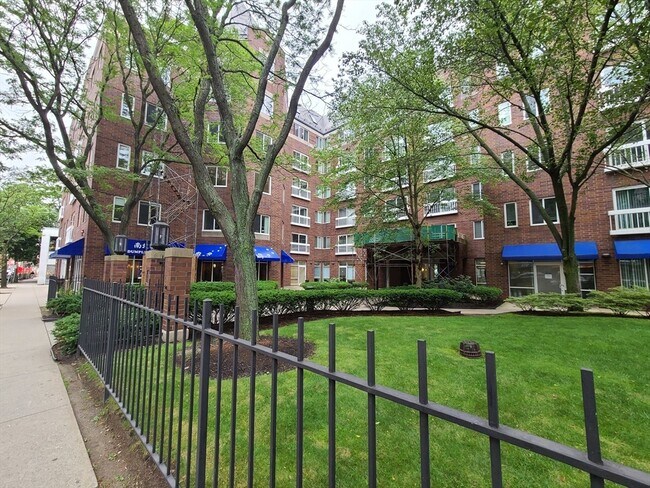 Photo - 950 Massachusetts Ave Unit 302