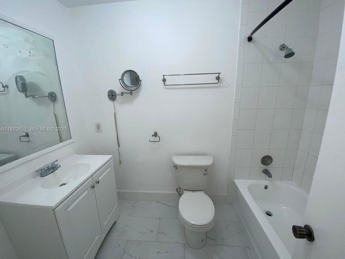 Photo - 15389 S Dixie Hwy