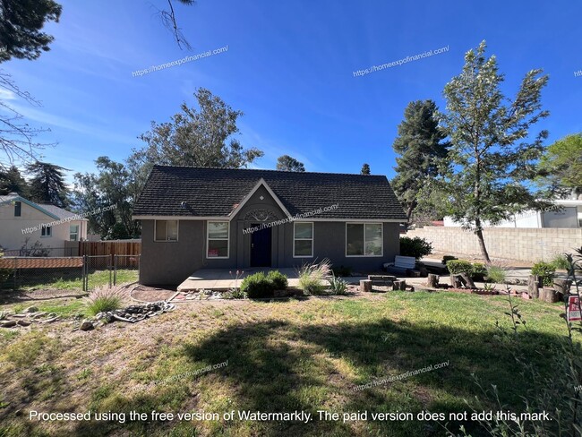 Photo - Nice Home For Rent (Front House)