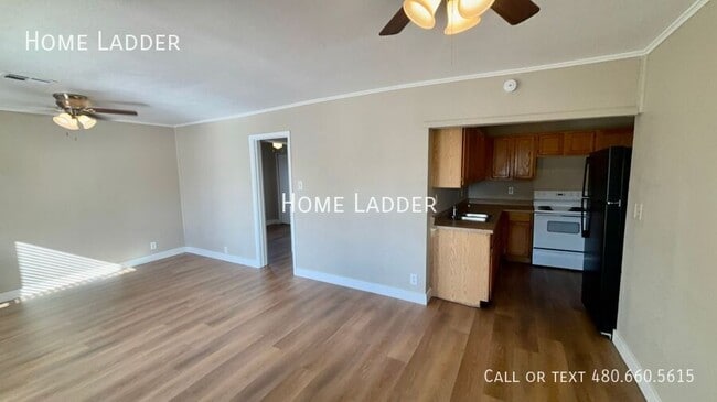 Photo - 1042 W Taylor St