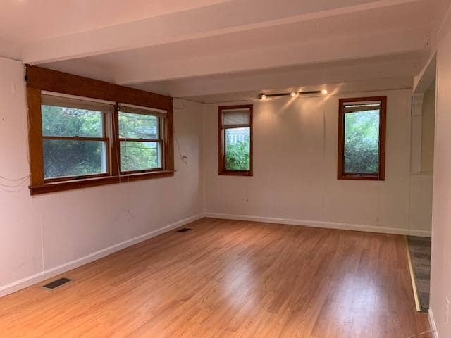 Photo - 12 Badger Ln