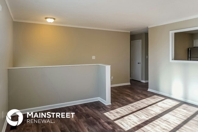 Photo - 5971 Northland Rd