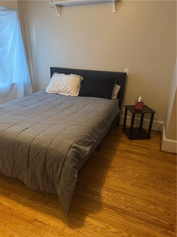 Building Photo - 21 Thayer St Rental