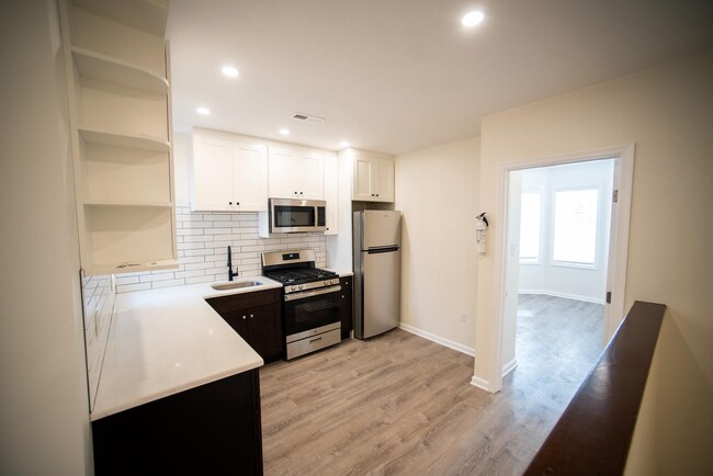 Photo - 2049 Snyder Ave Unit 2