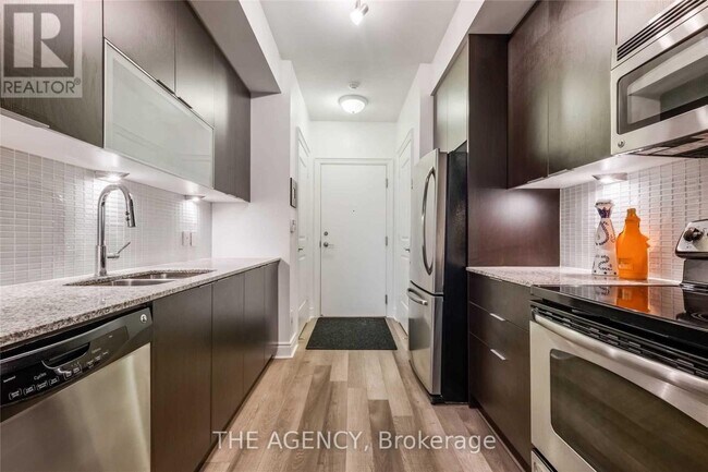 Photo - 16 Brookers Ln Unit 1013