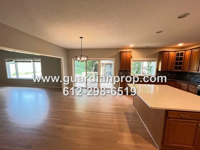 Photo - Executive Home in Cottage Grove Available September 1, Large Open Floor Plan, Office, Family Room...